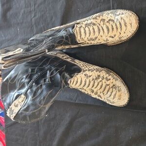 Bronco Snakeskin Beige Leather Bootsco